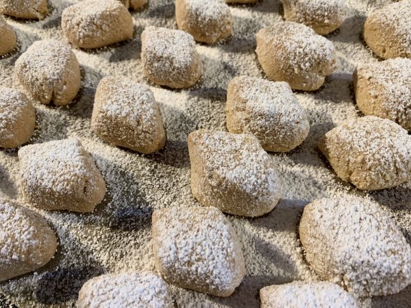 Ricciarelli – Nothing But Onions